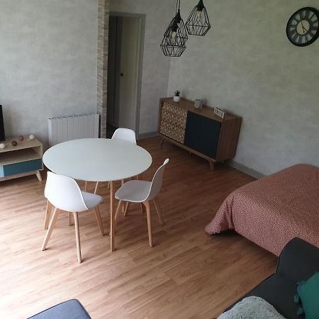 Appartement, Verdun , Proche Centre Ville Luaran gambar