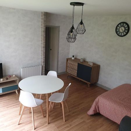 Appartement, Verdun , Proche Centre Ville Luaran gambar