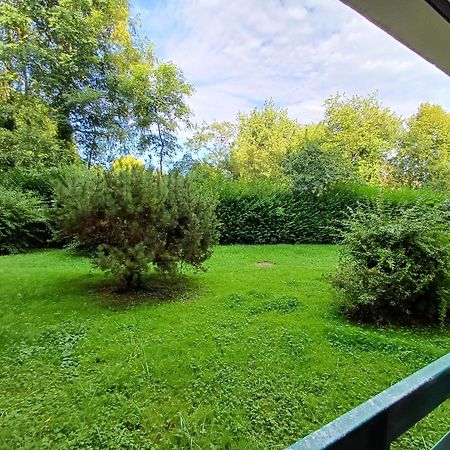 Appartement, Verdun , Proche Centre Ville Luaran gambar