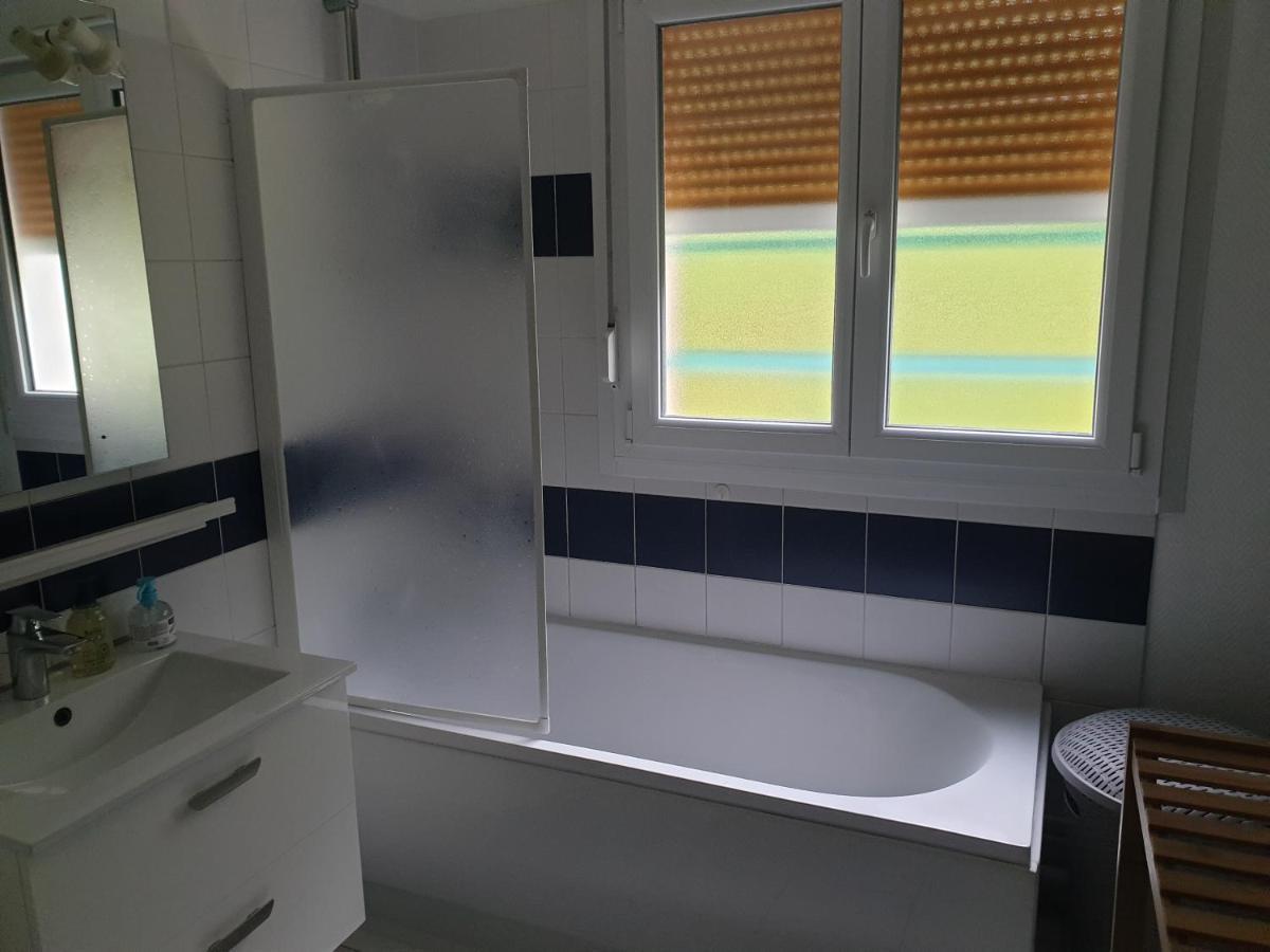 Appartement, Verdun , Proche Centre Ville Luaran gambar